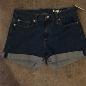 NWT gap shorts